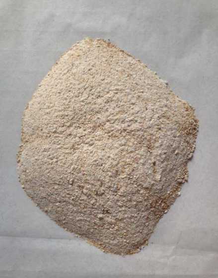 羊预混料放多有什么影响 羊预混料撒到水中让羊喝行吗